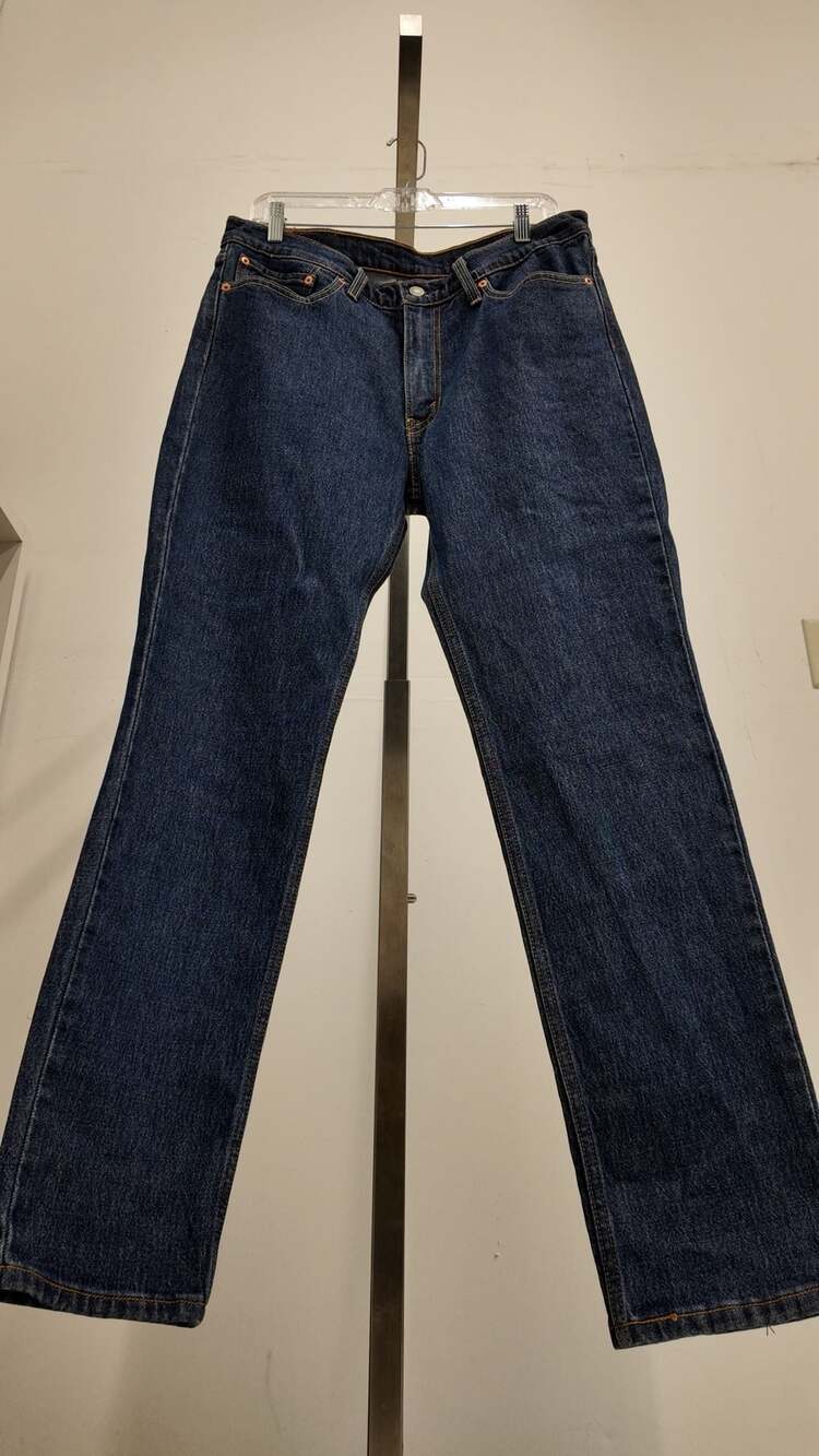 Levi’s 511 Slim Fit Men’s Jeans – Dark Indigo Wash (34x32)